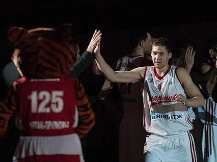 ПБЛ. «Спартак-Приморье» - «Спартак» СПб 60:77