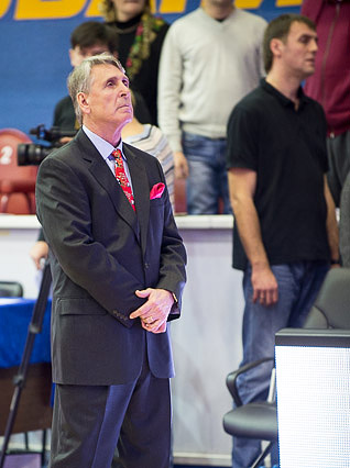 «Спартак-Приморье» - «Новосибирск» 69:74