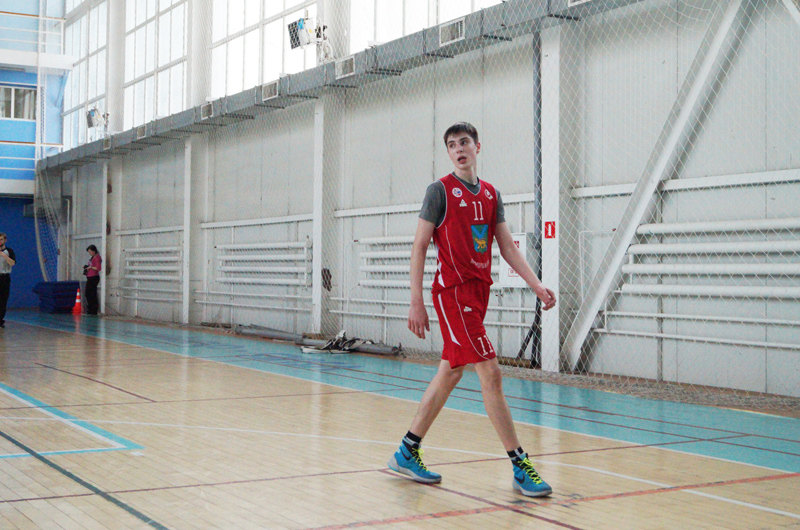 Юношеская команда «Спартак-Приморье» на полных правах выступает в чемпионате Межрегиональной любительской баскетбольной лиги (МЛБЛ)