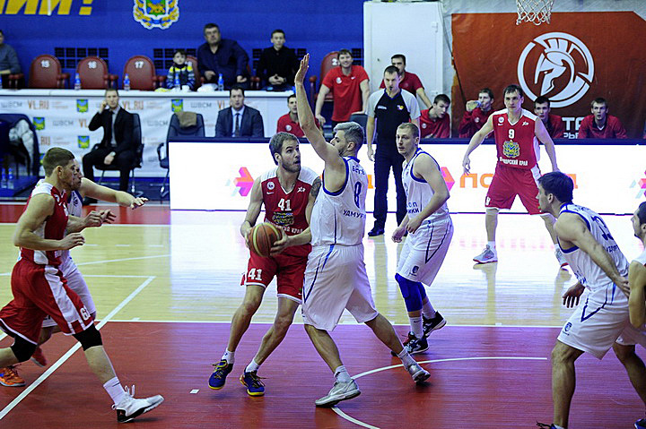 «Спартак-Приморье» - «Купол-Родники» 75:68