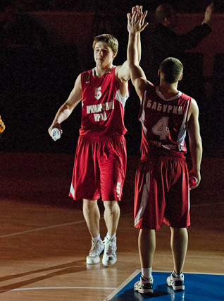 «Спартак-Приморье» - «Сибирьтелеком-Локомотив» 86:51