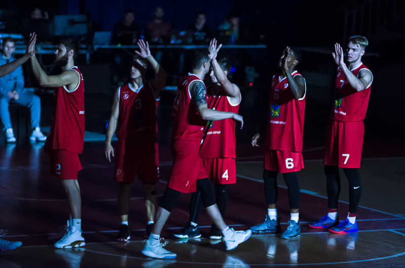 Суперлига. «Спартак-Приморье» - «ТЕМП-СУМЗ-УГМК» 102:92