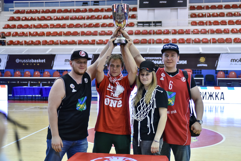 Спасибо болельщикам!