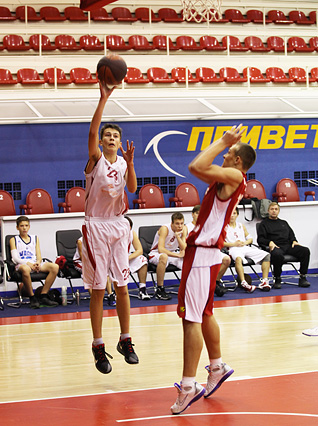 Владивосток принимает Первенство России