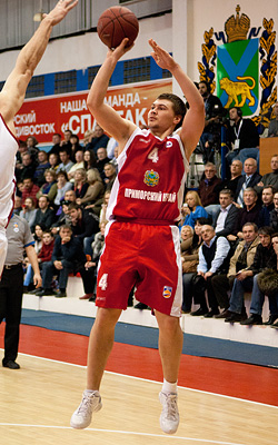 Евгений Бабурин: Новички за пончиками не бегают