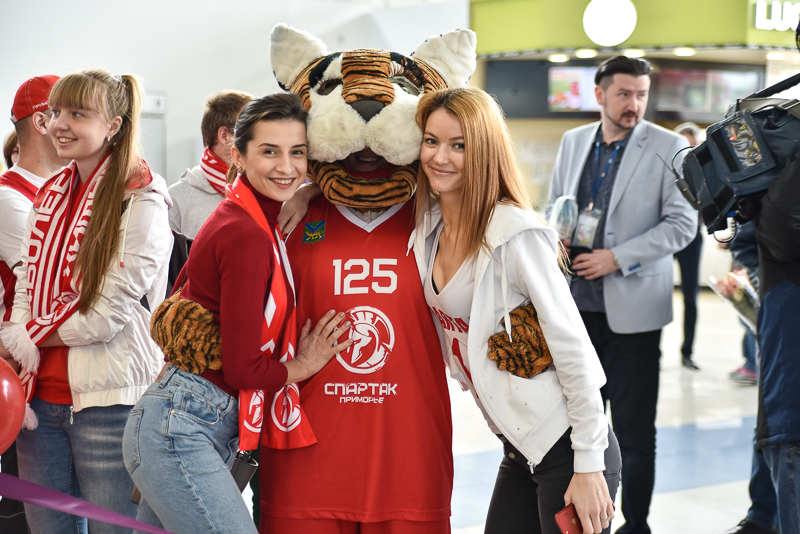 Встреча в аэропорту