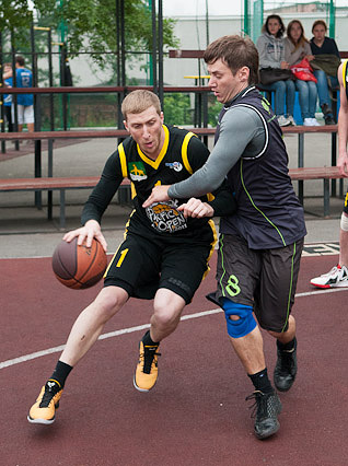 Элитная лига. Первый тур