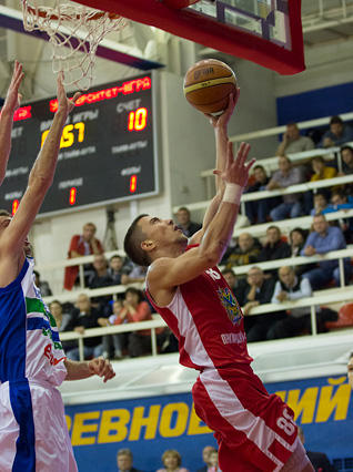 «Спартак-Приморье» - «Университет-Югра» 69:73 