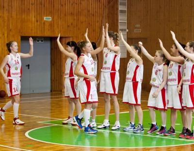 «Спартак-Приморье» стал единоличным лидером чемпионата