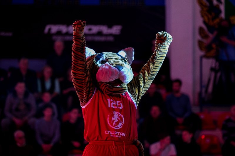 Суперлига. «Спартак-Приморье» - МБА 93:75