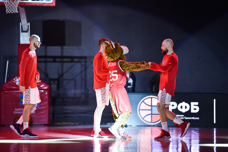 Суперлига. «Спартак-Приморье» - МБА 99:70