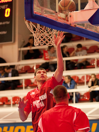 Плей-офф. 1/2 финала. «Спартак-Приморье» - «Рускон-Мордовия» 94:75