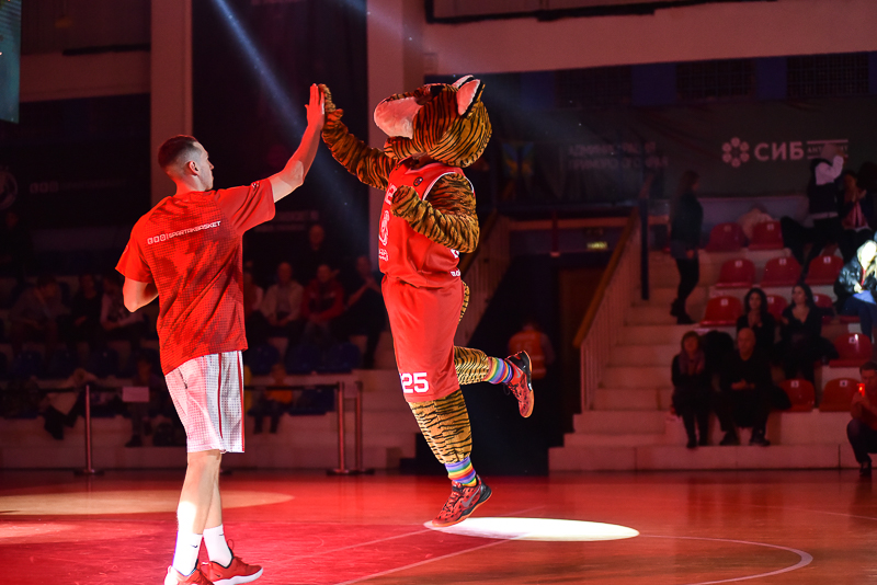 Суперлига. «Спартак-Приморье» - «ТЕМП-СУМЗ-УГМК» 103:74